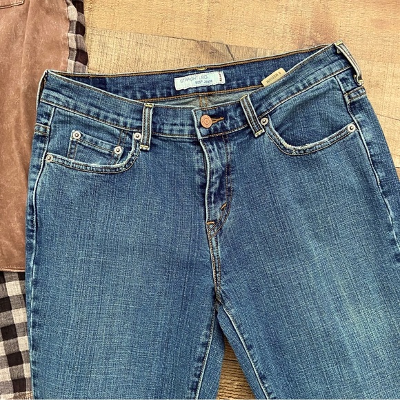 LEVIS 505 Straight Leg Jeans, Classic 5 Pocket Style - Picture 3 of 13